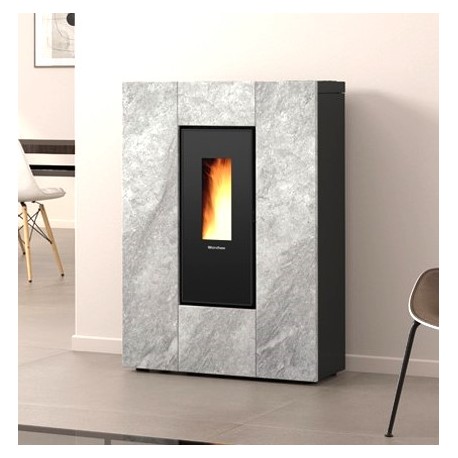 La Nordica Extraflame Marilena Plus AD 8kW Estufa de Pellets Estrecha Negra